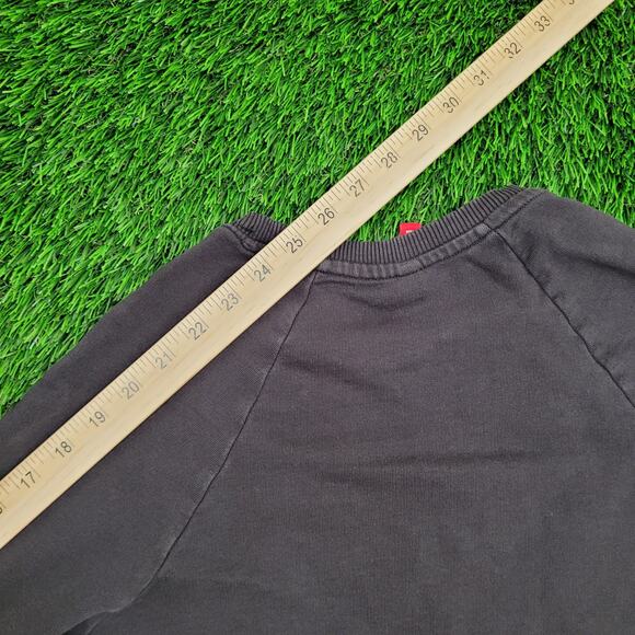 Nas Hip-Hop Sweatshirt Womens XS 18x25 Faded Black Baggy Illmatic - Picture 5 of 14